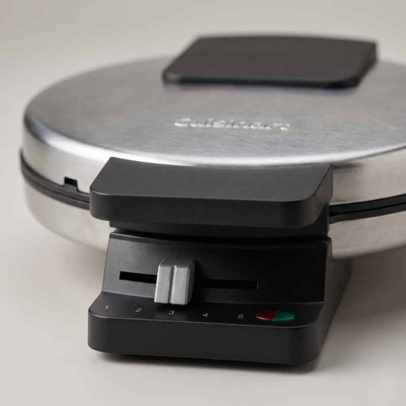 Máquina de Waffle Clássica Cuisinart Inox | Balashov - Balashov Brasil