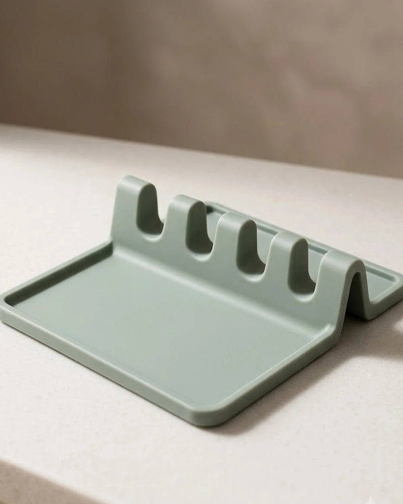 Suporte de utensílios para cozinha em silicone verde-sálvia Balashov em vista premium